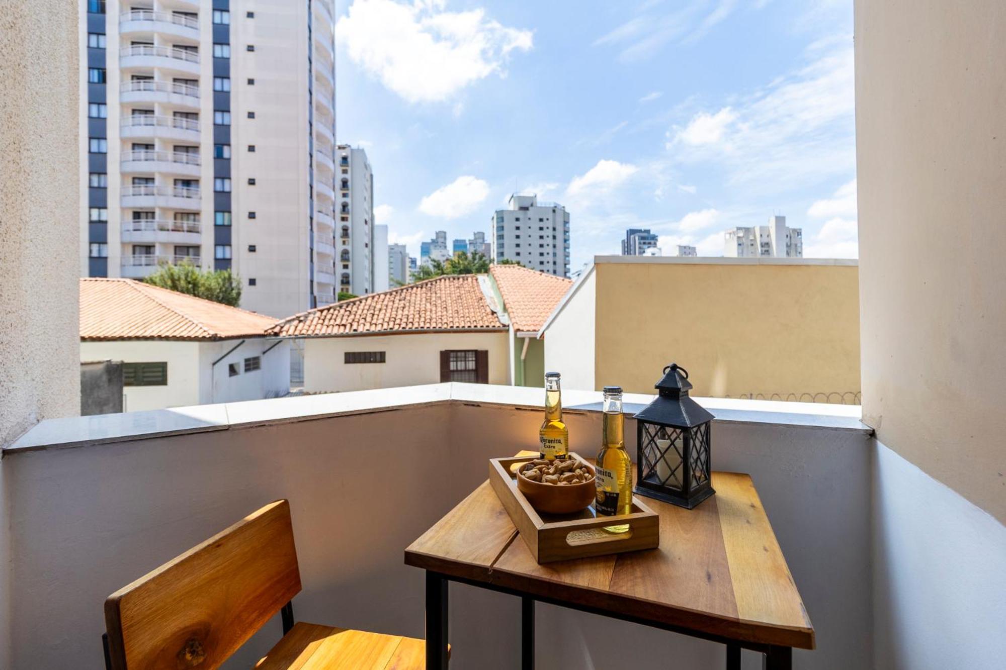 Piscina, Metro, Ibirapuera | Brazillian Corner *